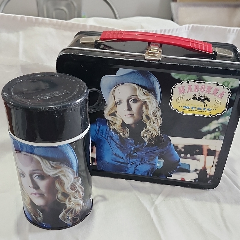 Madonna Music Lunchbox and Thermos Set
